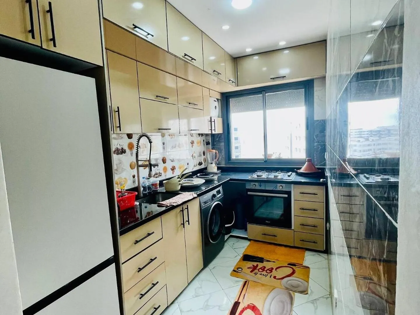 Appartement Au Centre D'アガディール アパート